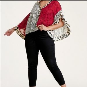 Umgee Sheer Multi-Animal Print Split Ruffled Sleeve Surplice Top size 2XL
